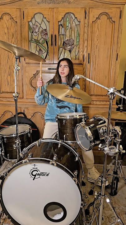 This is worst than a left handed drum set ...#drums #drummer #venue #shorts #drumming