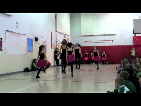 Ceildhe Dance at Blackrock School