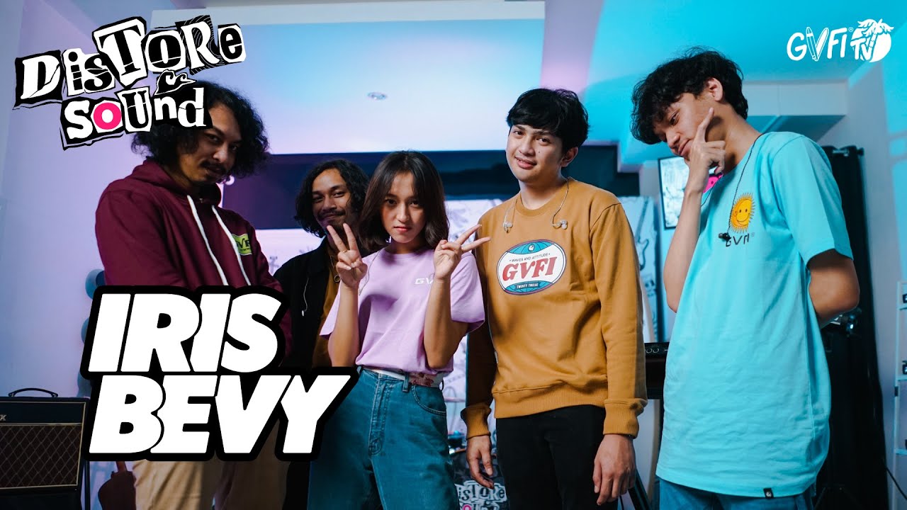 IRIS BEVY - Bright Red and March Away Live Session | GVFI Distore Sound