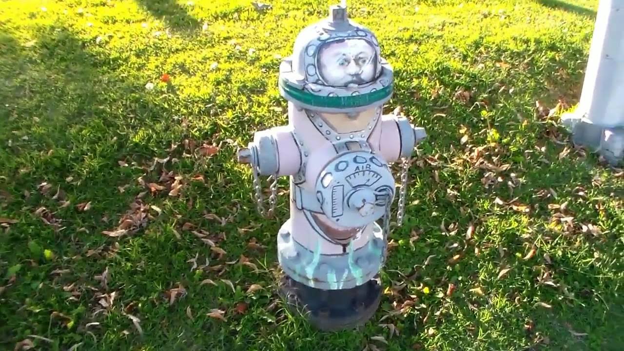 Fire Hydrant Art - Deep Sea Diver
