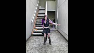 Fishtail to Hoop Hug - Hoop Tutorial