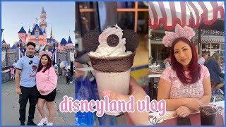 VLOG 🏰💕 | Disneyland at 26 weeks pregnant