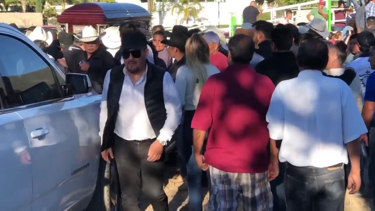 EN JULIANTLA CON EL BARBARO MAYOR 