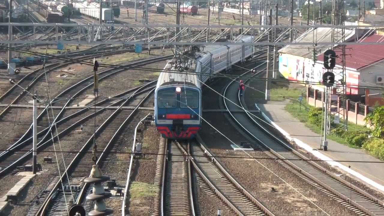 Электрички на Таганрог с 25 по 30 мая изменят расписание