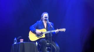 Travis Tritt - "I'm Gonna Be Somebody" - Fox Theater - Bakersfield, CA 1-30-15 chords