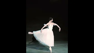BALLET In 30 Sec GISELLE Maria Khoreva In Shorts 