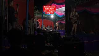 Kok Serem Mukanya  Kejadian Lagi Saat Siska Amelia Manggung  shorts