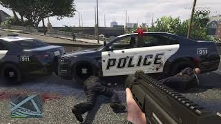 Grand Theft Auto V : GUERRA CONTRA POLICIA !!! (modo director) screenshot 5