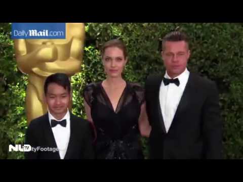 Video: Jolie ly hôn do Pitt nghiện rượu