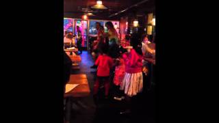 L And D Dance It Up At Eat At Joes Crab Shack