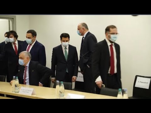 ხელიდან გაშვებული შესაძლებლობა - ბრიტანეთის საელჩო მოლაპარაკებებზე