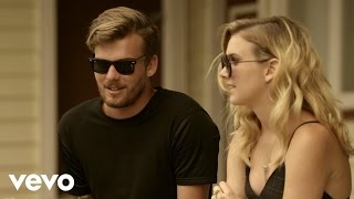 Broods - Postcodes: Broods (Vevo LIFT) chords