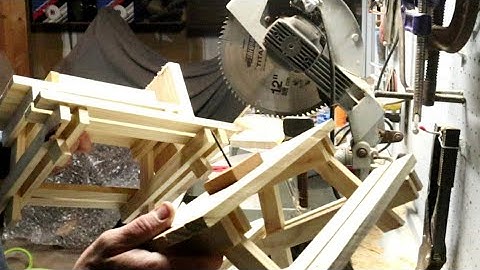 How to build a squirrel picnic table/two different styles 🐿