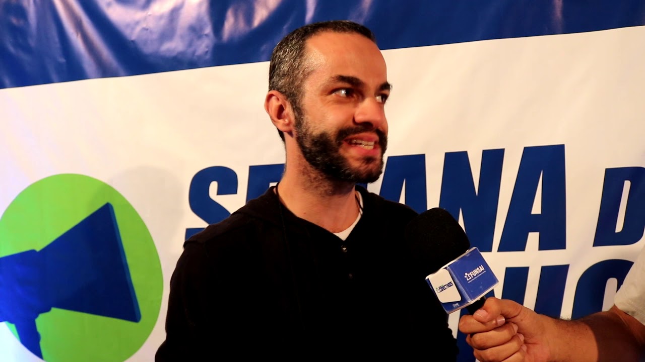 Diego Viñas na 3ª Semana da Comunicação da Rádio Conectados (entrevista).