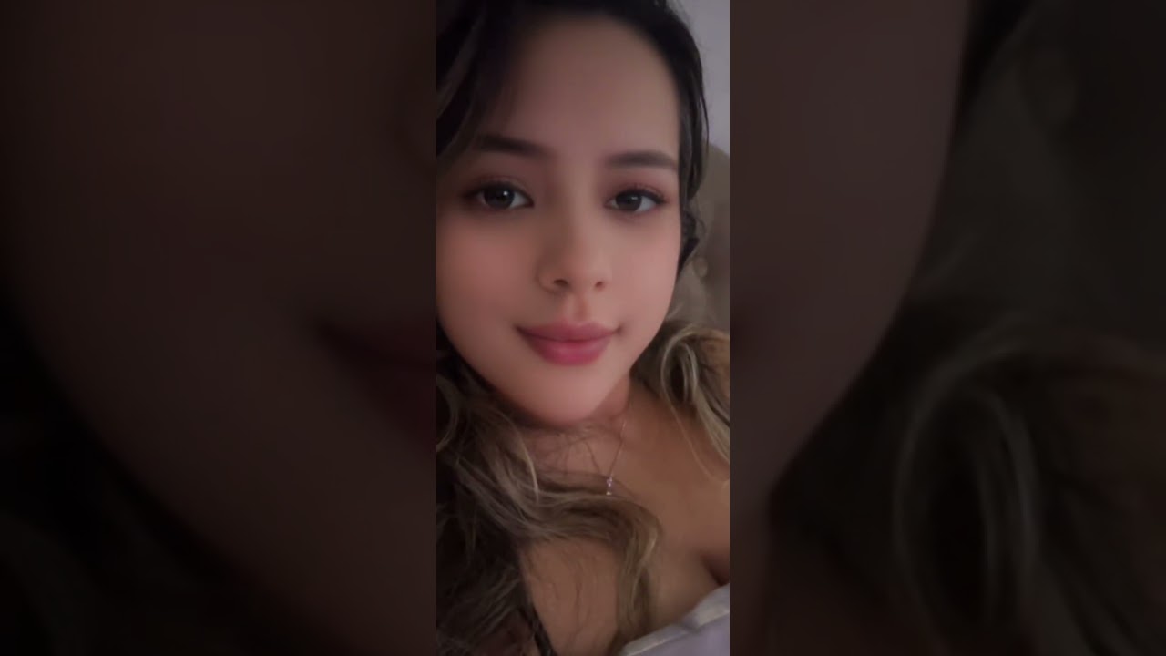 Periscope Lady Croft 2.0💚 