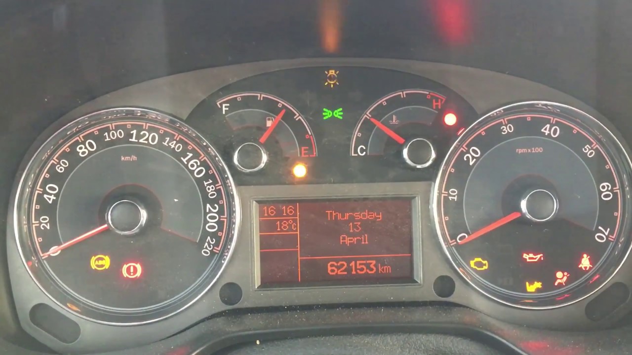 Ставим светодиоды в габариты. Гасим ошибку по свету на приборной панели ...