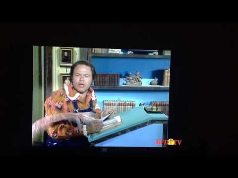 Roy Clark in gay advice on life character