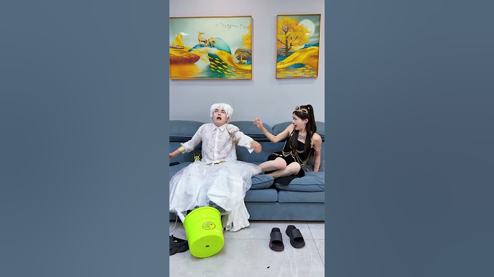 The white angel was hit by the black angel。#joker #angel #shorts