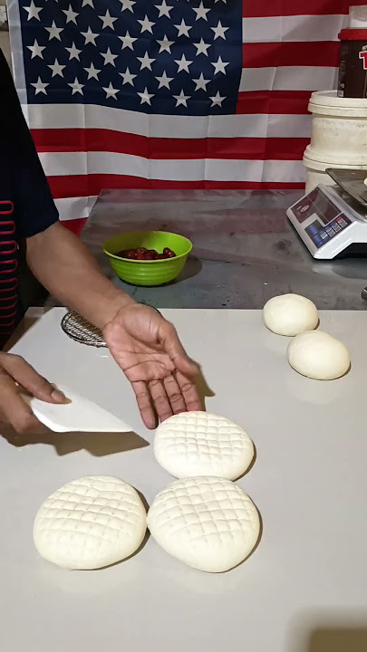 Satisfying Bread Decorating#shortsfood #satisfying