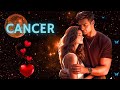 CANCER 🚨AN UNEXPECTED MIRACLE HAPPENS ON MONDAY🥰👀🙏🏼 OCTOBER LOVE TAROT READING 2025 🔥
