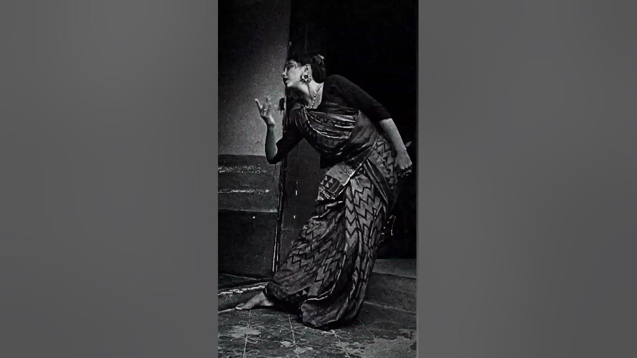 Hridoyer Rong ll Dance Cover   Nabanita Mukherjee ll # Shorts