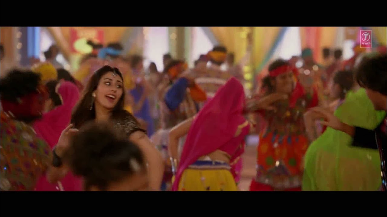 aaj garbe ki raat hai song aaj garbe ki raat hai song
