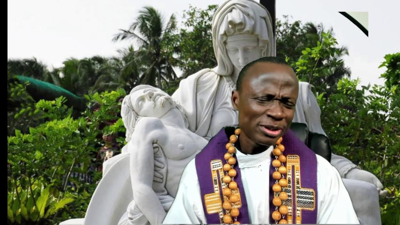 DAY 18: 40 DAYS AT THE FOOT F THE CROSS WITH MARY (