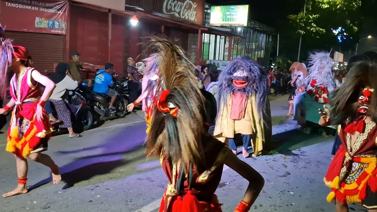 Karnaval Lamporan Barongan Singo Lodro live Padas Todanan