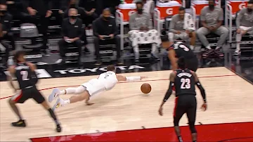 Blake Griffin Goes All Out For Nets On Hustle Play