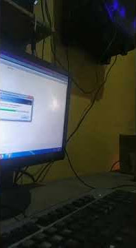 status wa halu lagi di warnet komputer