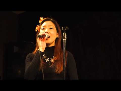 礪山佳那「にじいろ」(絢香)、京橋SEVENDAYS、１５.１０.３０