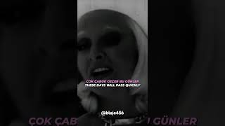 Aşk Dediğin Laftır Derler Sakın Kanma Onlara..