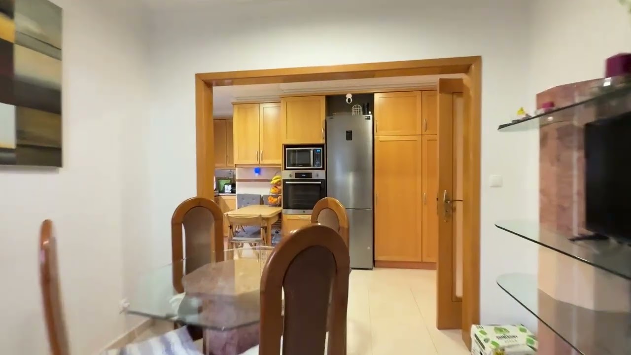 T3 com jardim privado em R/C de moradia em Alcabideche