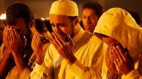 سورة مريم للقارئ ادريس ابكر تلاوة اكثر من رائعة