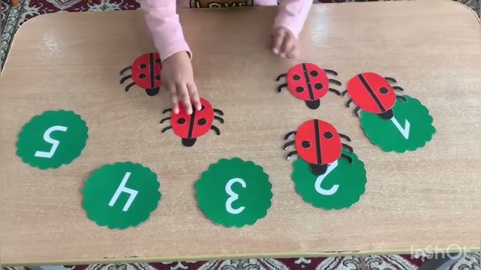 Балық ілмектері бар әйелдер кеудесі The Sims 2 үшін секс DLC