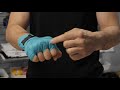 Mettre ses bandes de boxe  how to wrap your hands for boxing