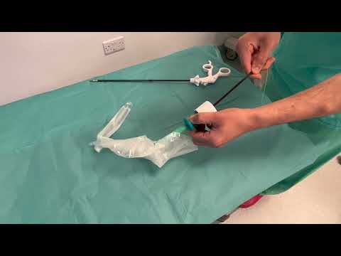 Laparoscopic Morcell bag insertion