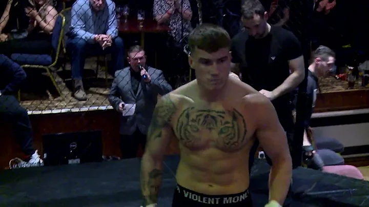 Danny Dixon vs Luke Dyson