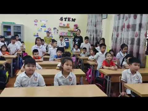 Tham quan trường Tiểu học