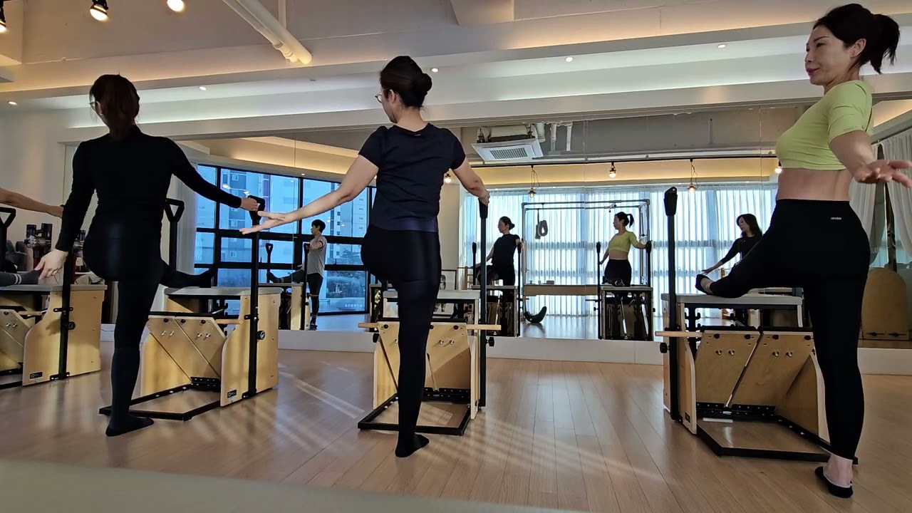 체어 #회전 #힙힌지 #런지 #복부운동 