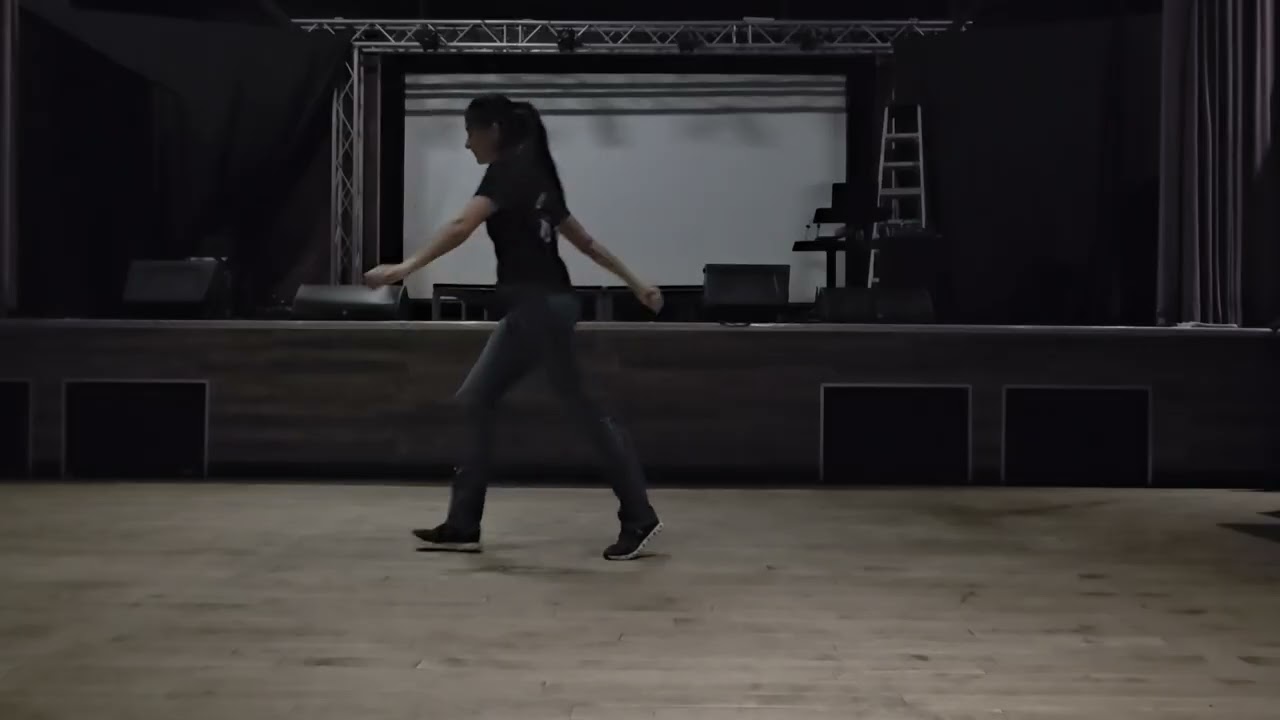 Get Moving line dance