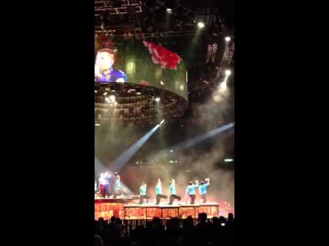 草蜢森巴大戰軟硬FANS演唱會