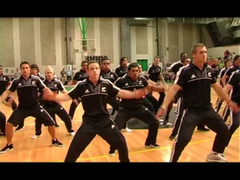 Dwight Howard Performs The "Haka" with Members Of All Blacks