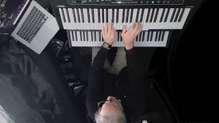 Keyboard over Bad Love (by Eric Clapton) screenshot 4