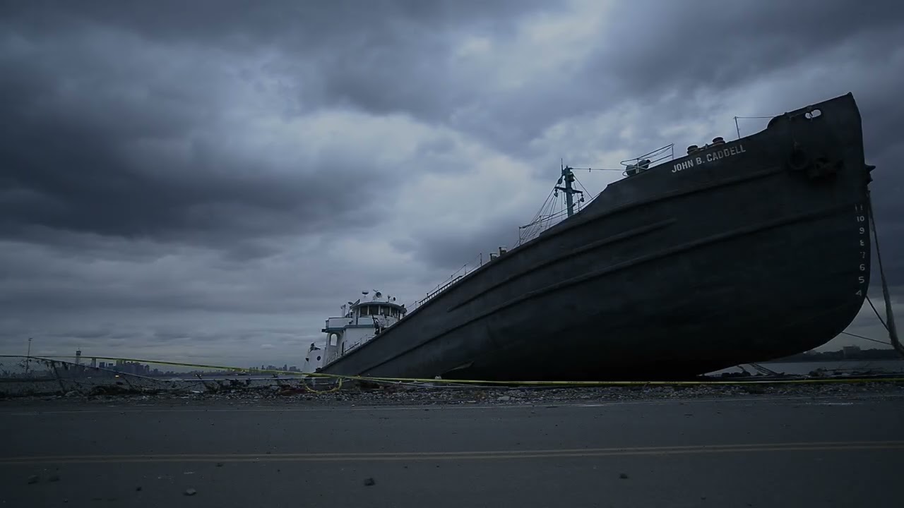 Hurricane Sandy NYC - 2012 Blackout & Devastation (Staten Island Shipwreck)