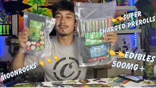 Celebrating reaching 5k subscribers on YouTube !!!!