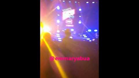 The Vamps - Oh Cecilia (Breaking My Heart) (London O2 Arena 01/05/15)