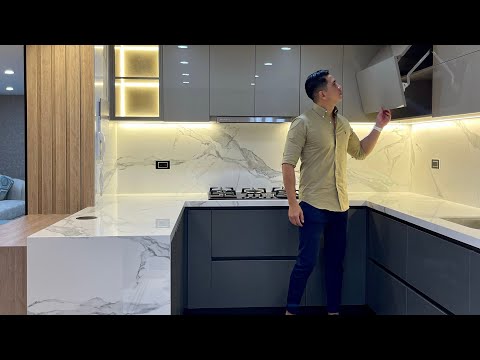 Video: Renovación residencial elegante que muestra espacios íntimos