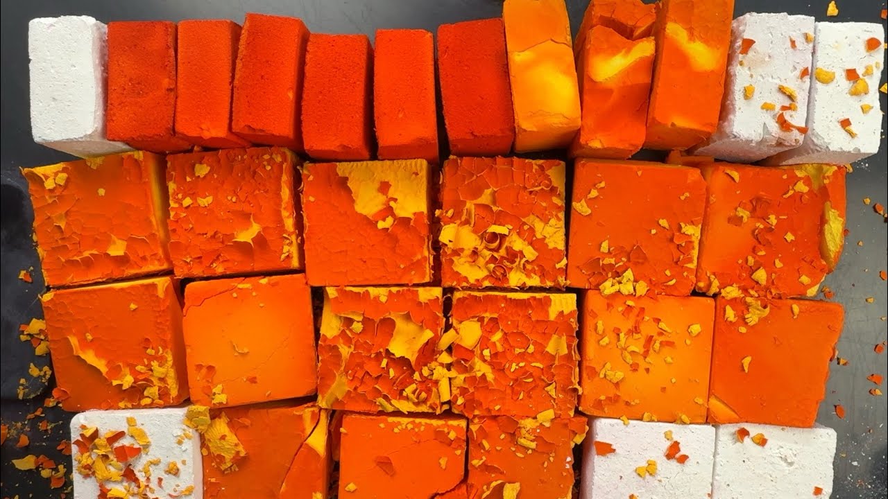 Flaky and Dusty G1 and G2 Dyed in YELLOW!