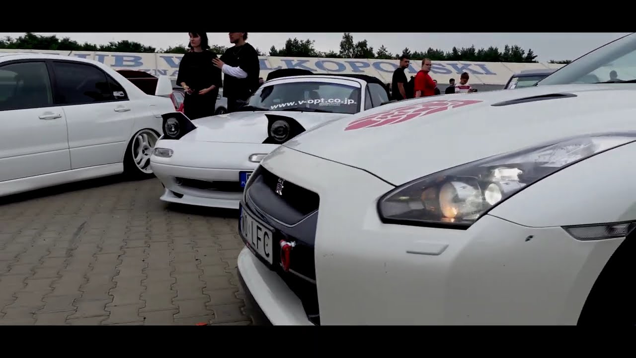 Purple S14, Mazda RX7 Spirit R, Toyota Supra, Acura Integra